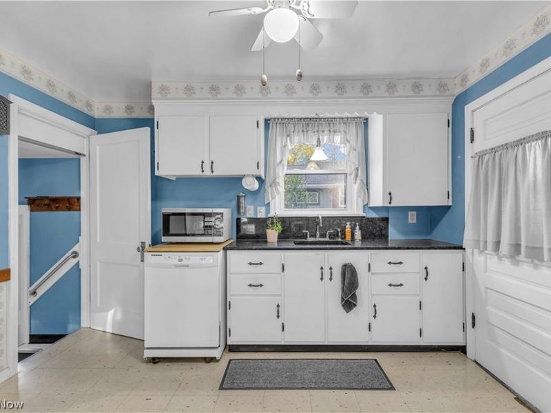 416 Morello Street SW, Canton, OH 44709 Photo 8