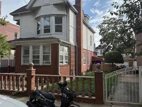 635 E 38th Street, Brooklyn, NY 11203