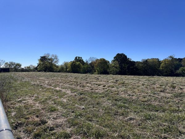 9851 Cross Gate Road, Chattanooga, TN 37421