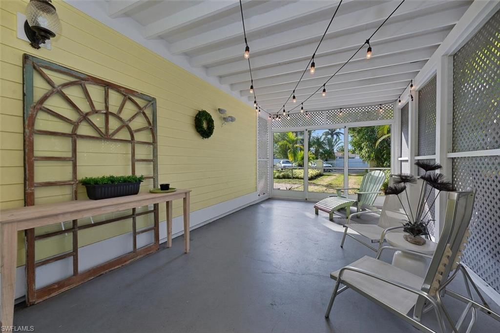 1237 Creech Rd, Naples, FL 34103 Photo
