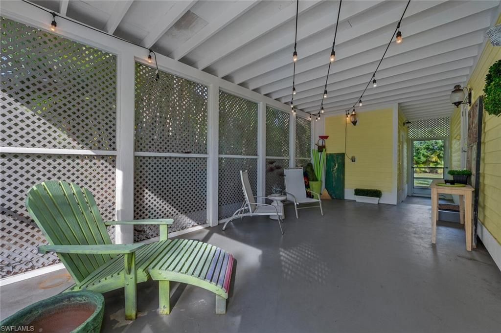 1237 Creech Rd, Naples, FL 34103 Photo
