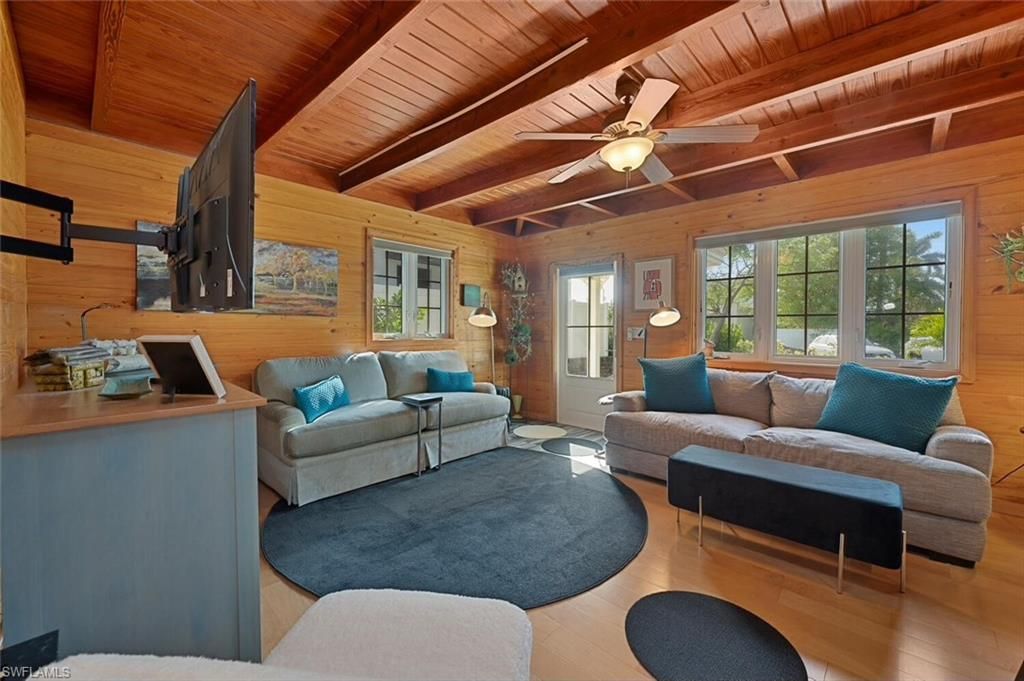 1237 Creech Rd, Naples, FL 34103 Photo