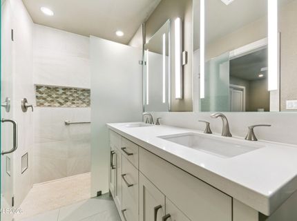 450 Mcfaul Way, Unit 18, Zephyr Cove, NV 89448 Photo
