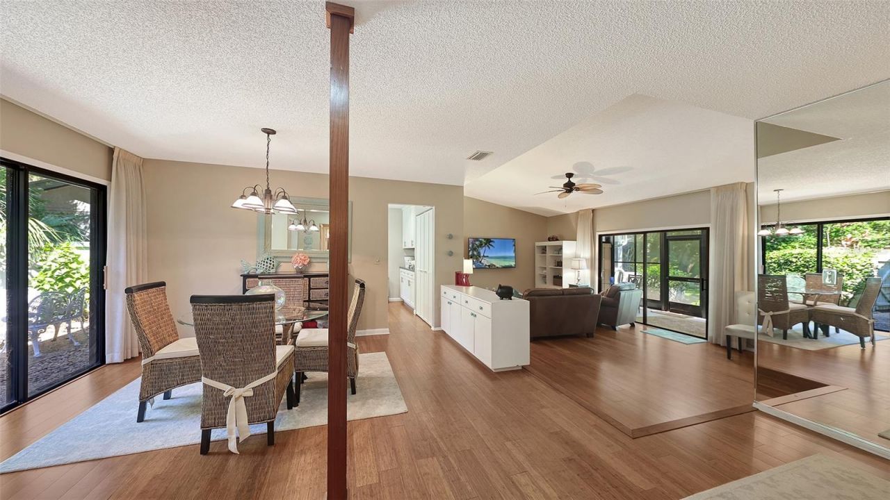 7348 Silver Fern Boulevard, Unit 6, Sarasota, FL 34241 Photo