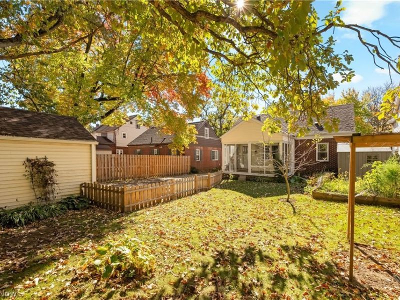 1731 Broad Boulevard, Cuyahoga Falls, OH 44223 Photo 35