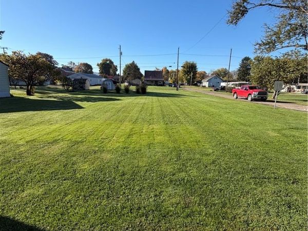 226 Jackson Street , Coshocton, OH 43812