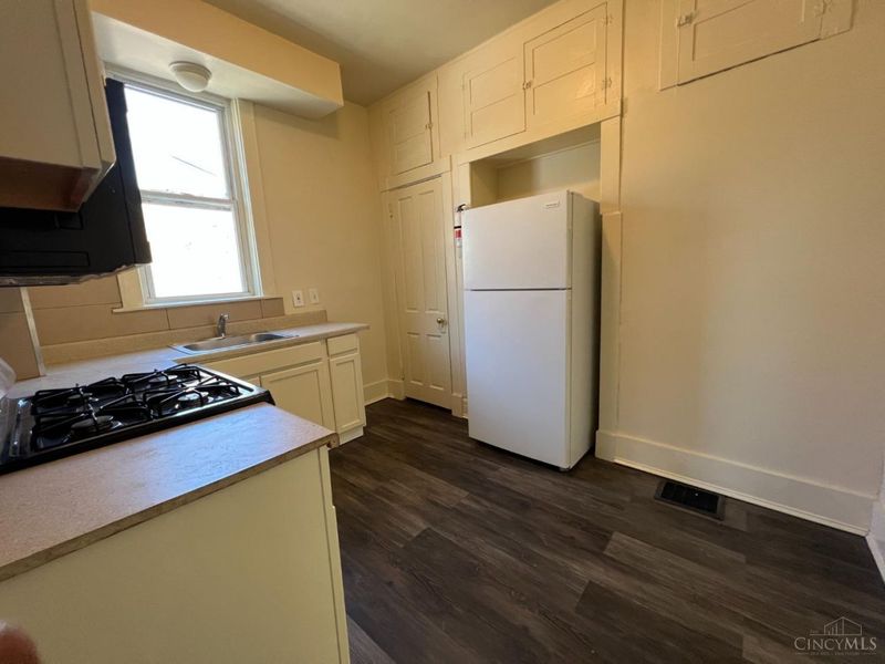 4925 Paddock Road, Cincinnati, OH 45237 Photo 5