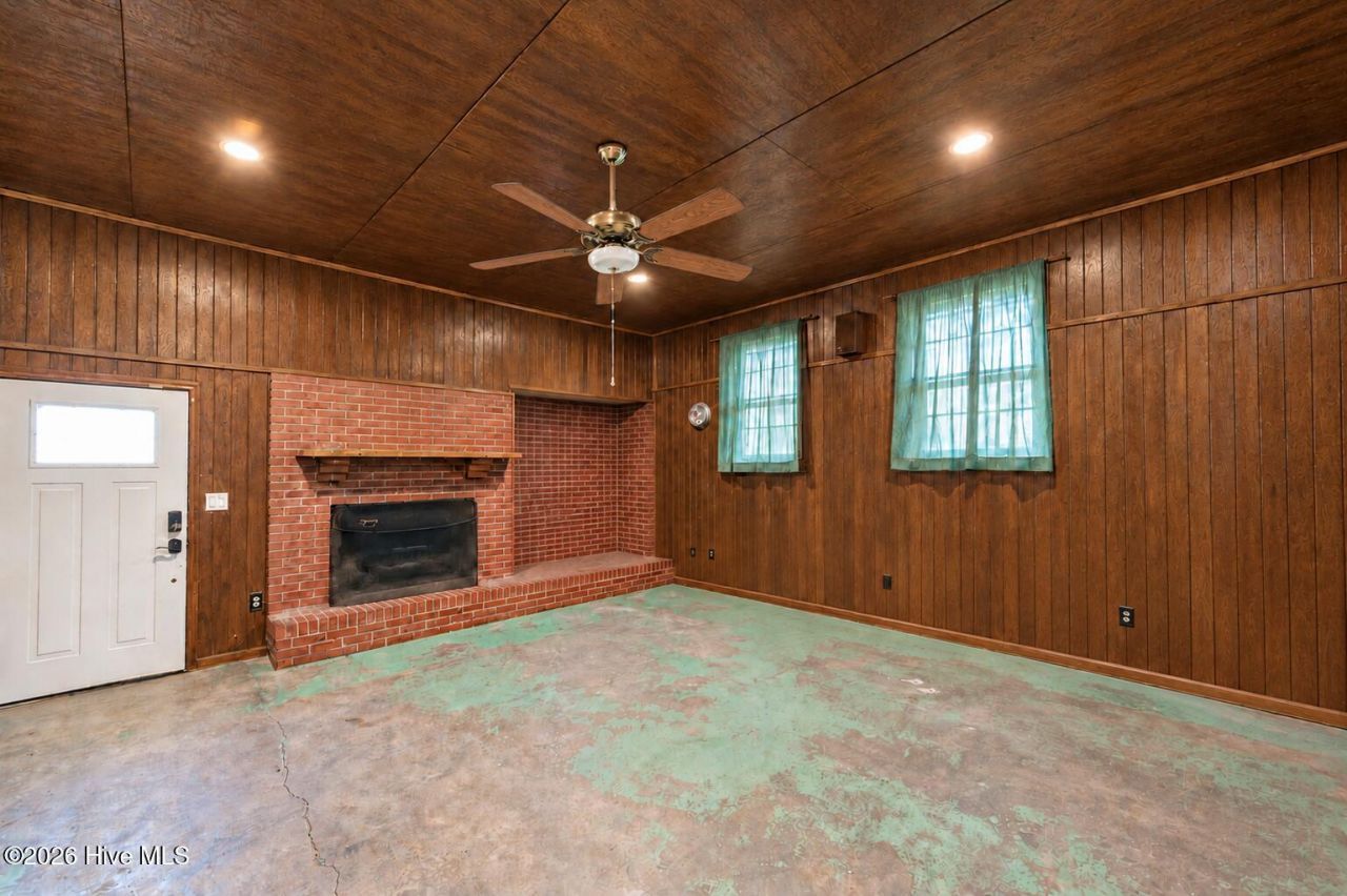 714 Old Martintown Road Photo 18