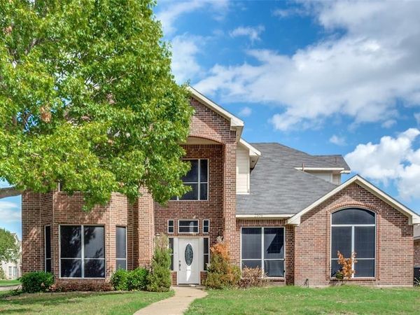 2306 Bent Brook Drive, Mesquite, TX 75181