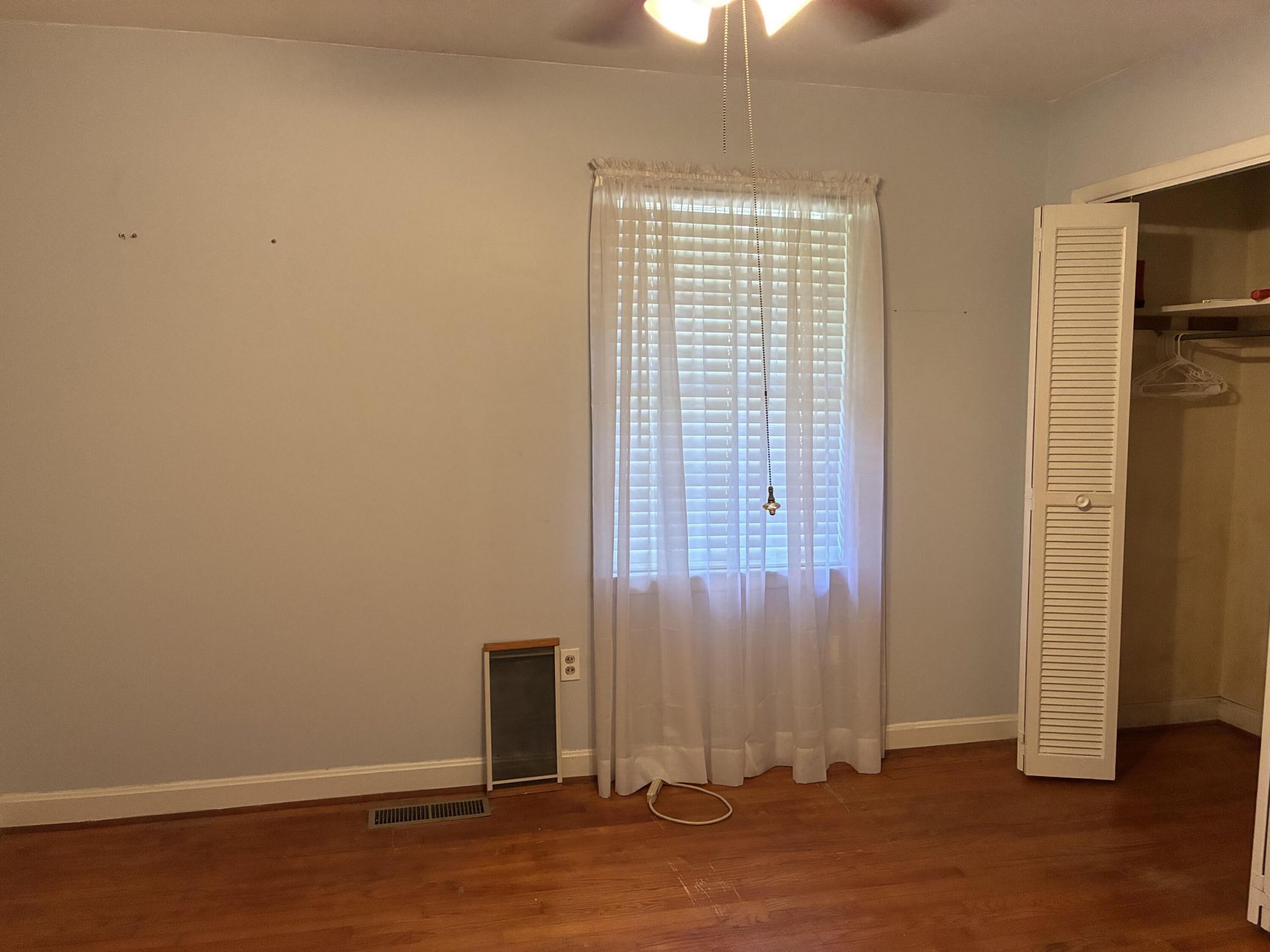 330 Ashley Drive Photo 7