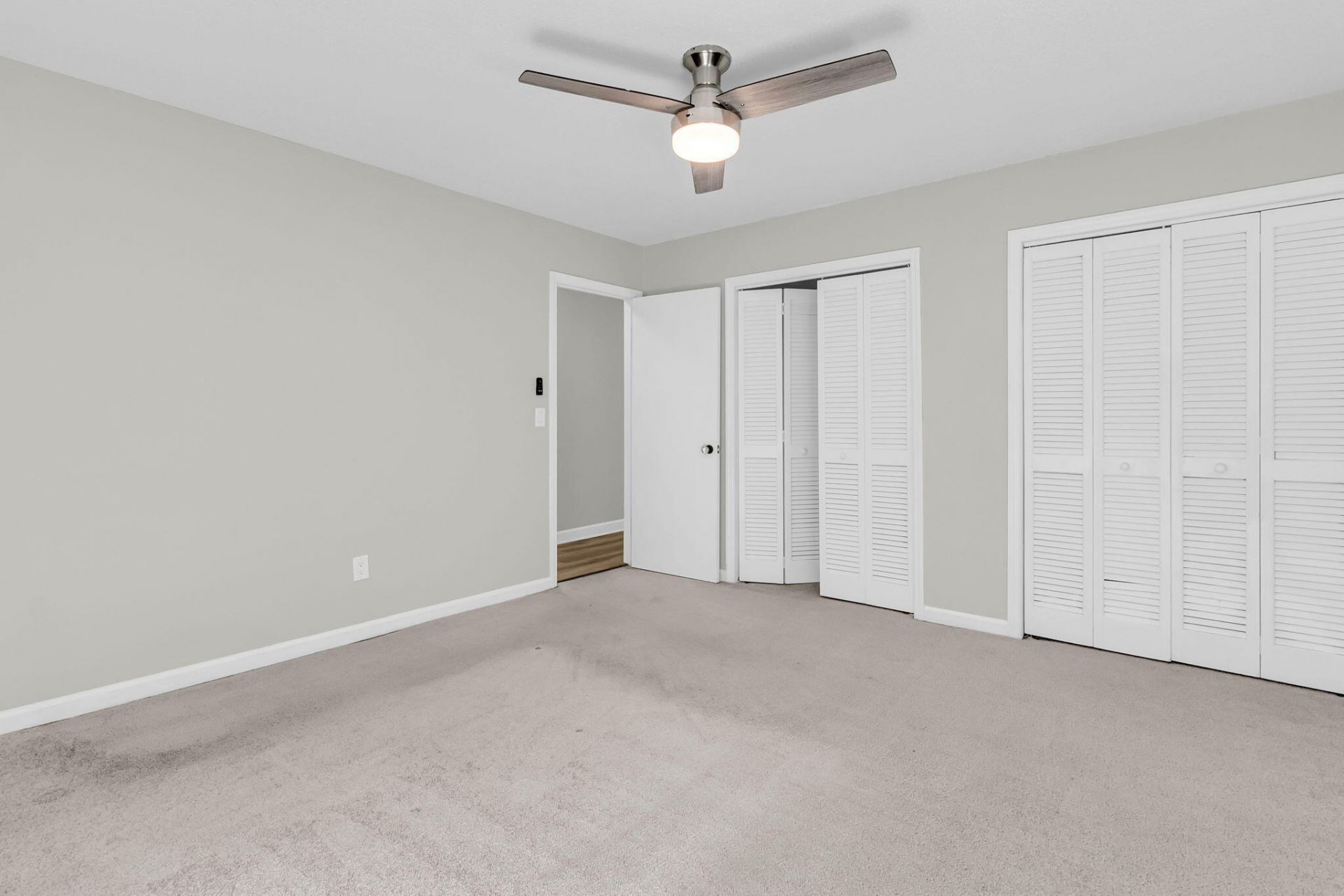 1523 Wakendaw Road Photo 23