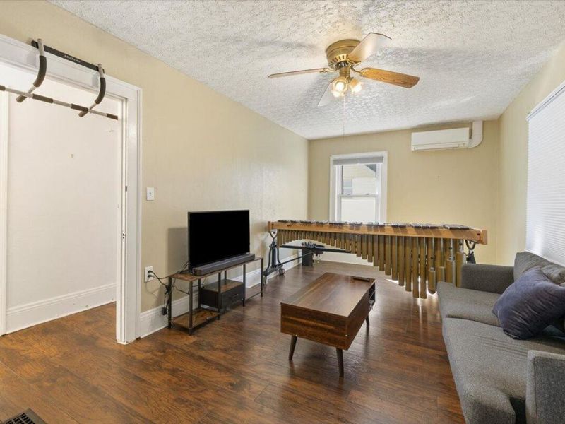 1454 N Limestone Street, Springfield, OH 45503 Photo 28