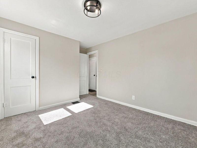 2465 Hamilton Avenue , Columbus, OH 43211 Photo 19