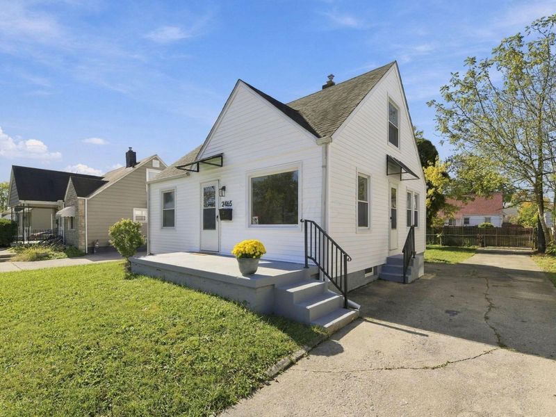 2465 Hamilton Avenue , Columbus, OH 43211 Photo 2