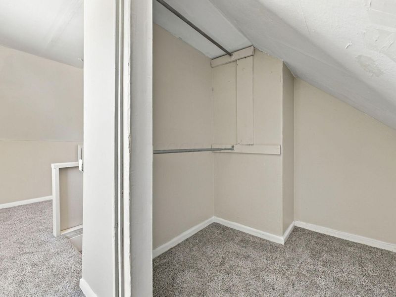 2465 Hamilton Avenue , Columbus, OH 43211 Photo 26