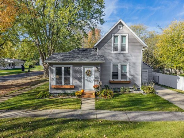 444 Ellinwood Avenue, Reedsburg, WI 53959