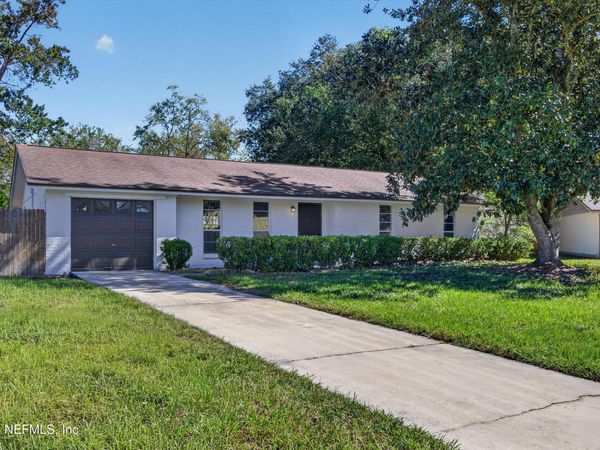 2762 SHARPES Court, Orange Park, FL 32065
