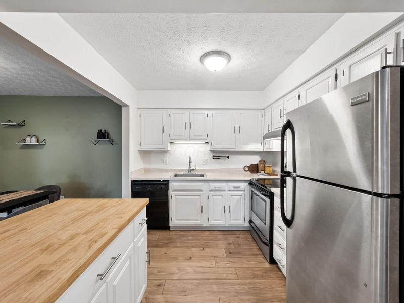 1550 Slade Avenue, Unit 302, Columbus, OH 43235 Photo 18