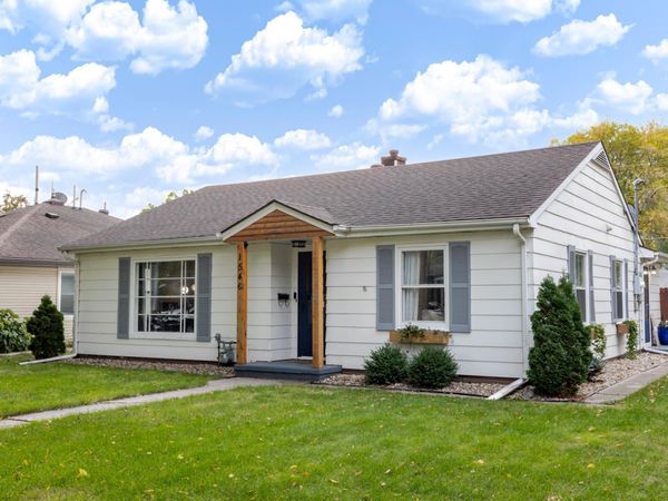 1546 5th Street N, Fargo, ND 58102
