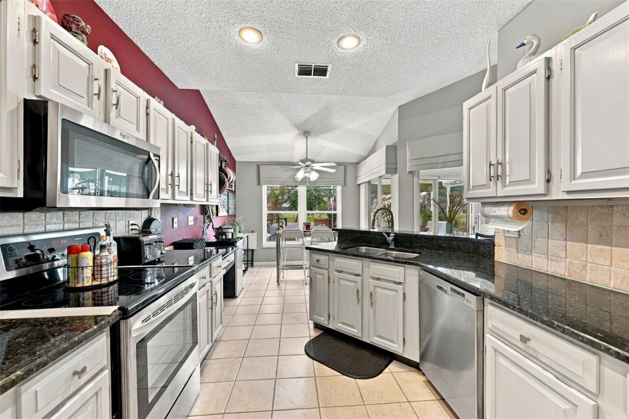 2307 Platinum Drive, Sun City Center, FL 33573 Photo
