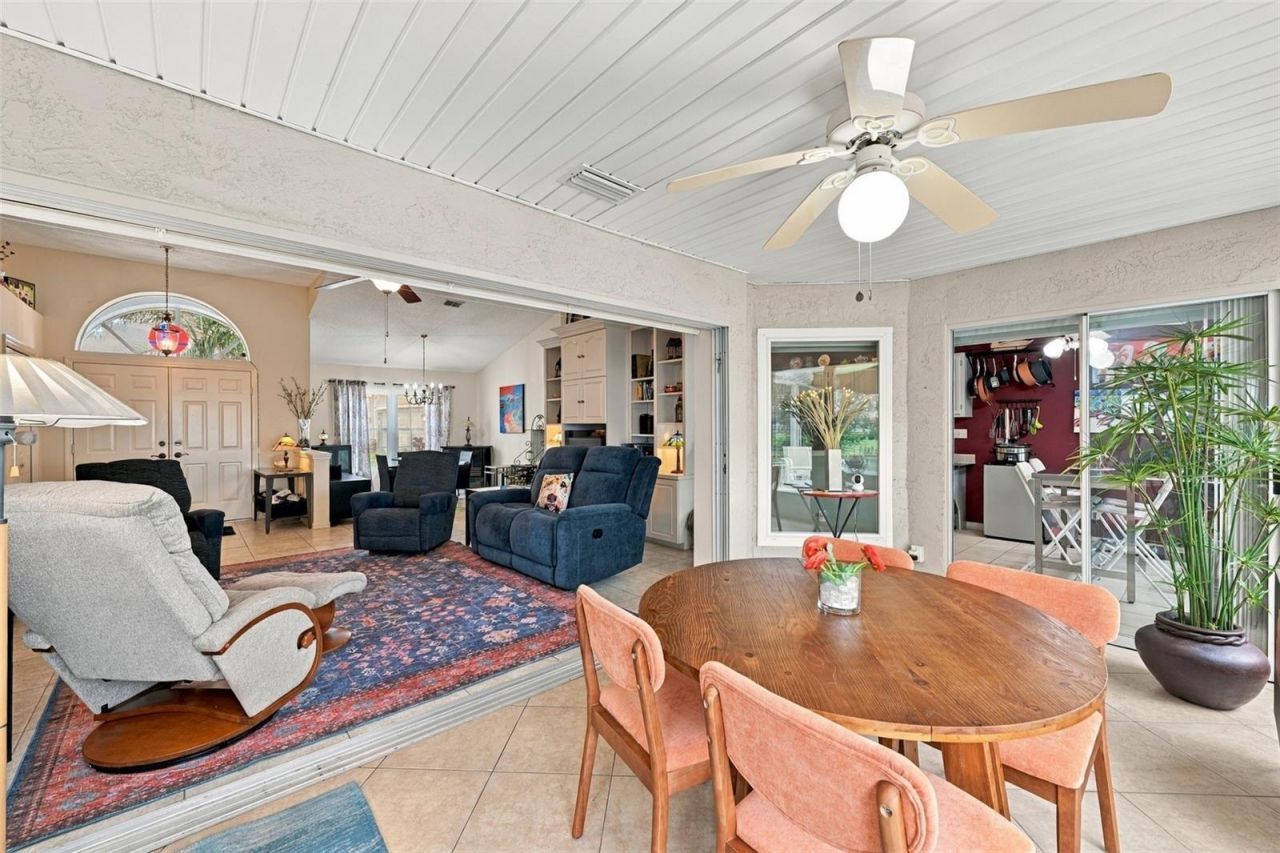 2307 Platinum Drive, Sun City Center, FL 33573 Photo