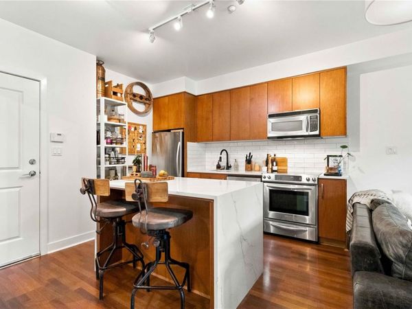 1375 Bear Mountain Pkwy , Unit #306, Langford, BC V9B 0C9