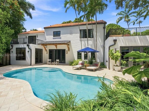 1674 Nocatee Dr , Miami, FL 33133