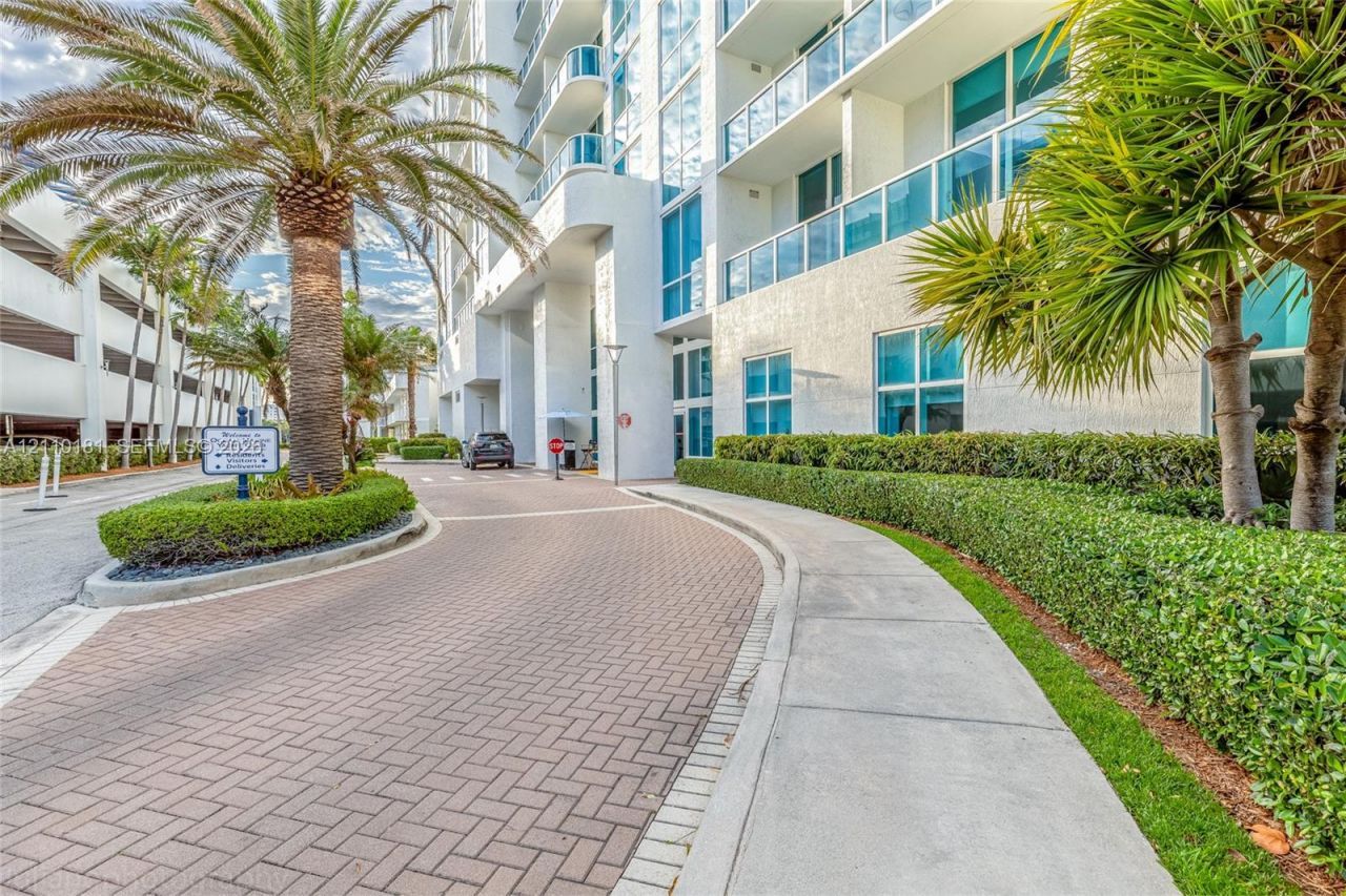 1945 S Ocean Dr , Unit 1610, Hallandale Beach, FL 33009 Photo