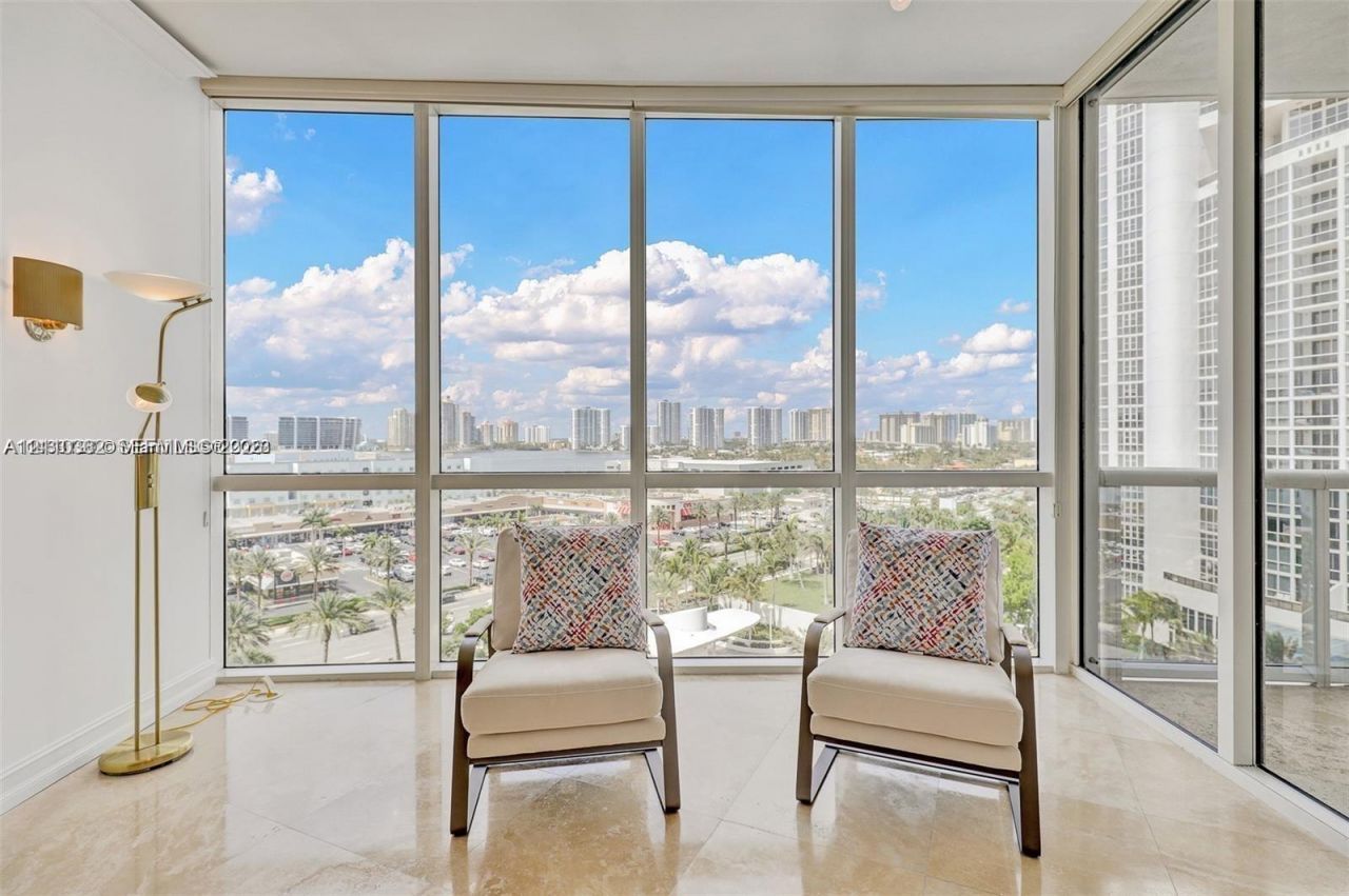 18101 Collins Ave , Unit 1003, Sunny Isles Beach, FL 33160 Photo