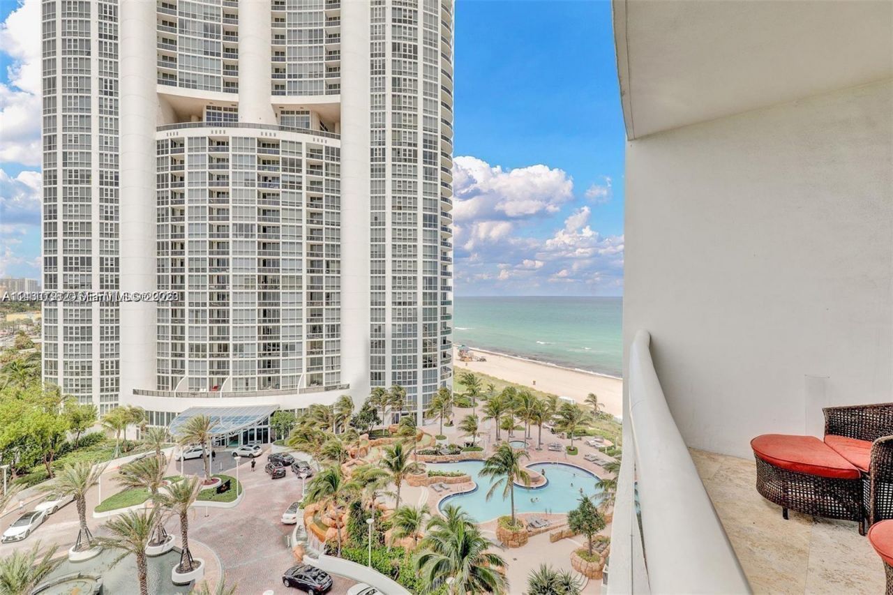 18101 Collins Ave , Unit 1003, Sunny Isles Beach, FL 33160 Photo