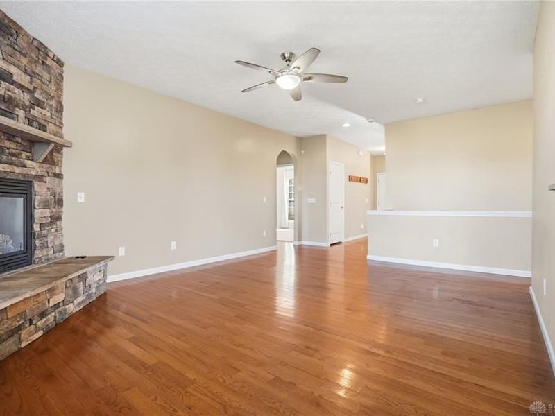 9762 Brooks Bend Court, Clearcreek Township, OH 45458 Photo 12