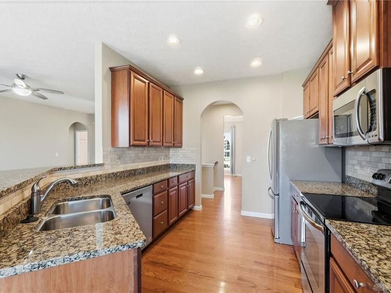 9762 Brooks Bend Court, Clearcreek Township, OH 45458 Photo 15