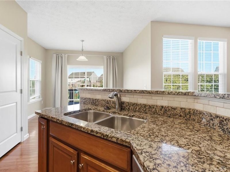9762 Brooks Bend Court, Clearcreek Township, OH 45458 Photo 18