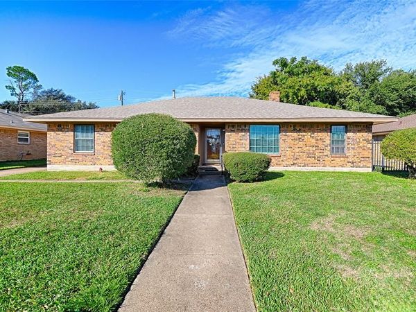 2909 Lee Park Drive, Irving, TX 75062