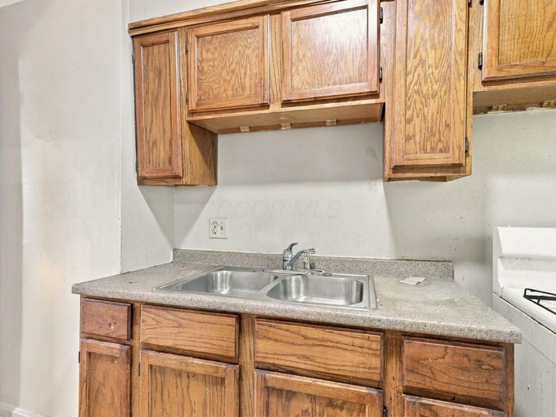 2904-2908 Bellwood Avenue , Columbus, OH 43209 Photo 16