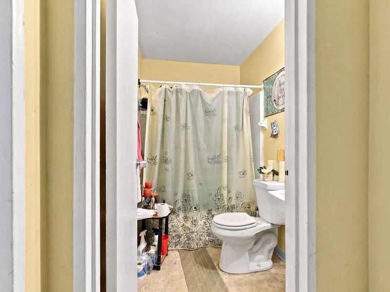 2904-2908 Bellwood Avenue , Columbus, OH 43209 Photo 56