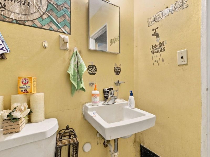 2904-2908 Bellwood Avenue , Columbus, OH 43209 Photo 58