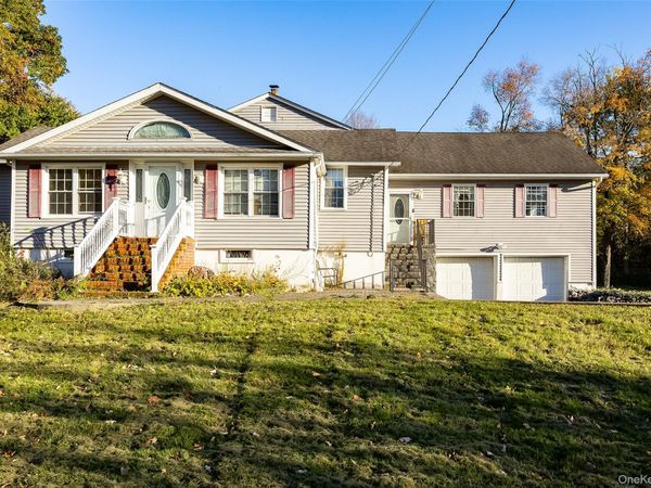 2692 Route 52 , Hopewell Junction, NY 12533