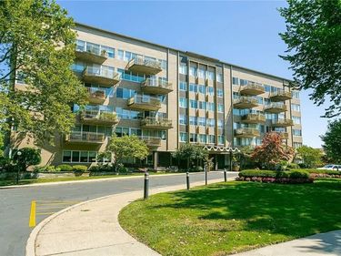 1400 East Avenue, Unit UN216, Rochester, NY 14610