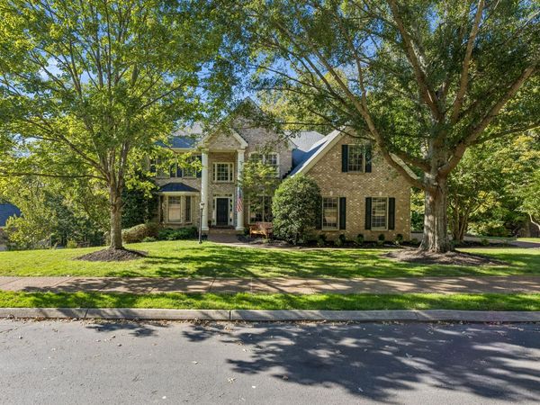 111 Hampsted Ln, Franklin, TN 37069