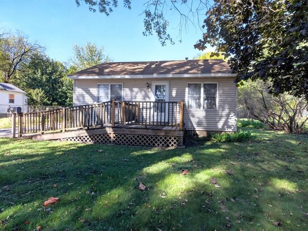 114 Winona Drive , Machesney Park, IL 61115