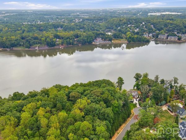 1029 Nutall Oak Lane , Belmont, NC 28012