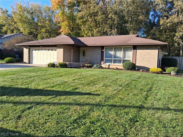 3941 Welcker , Warren, OH 44483