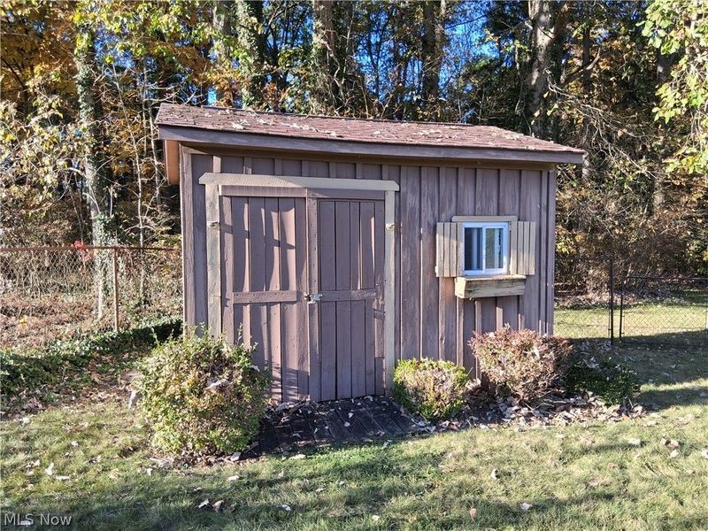 3941 Welcker , Warren, OH 44483 Photo 25