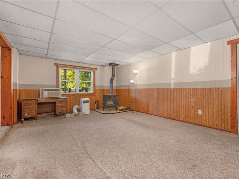 650 Irving Park Boulevard , Sheffield, OH 44054 Photo 10