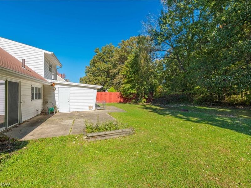 650 Irving Park Boulevard , Sheffield, OH 44054 Photo 38