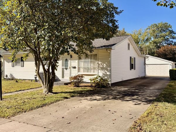 1308 Short Street , Centralia, IL 62801