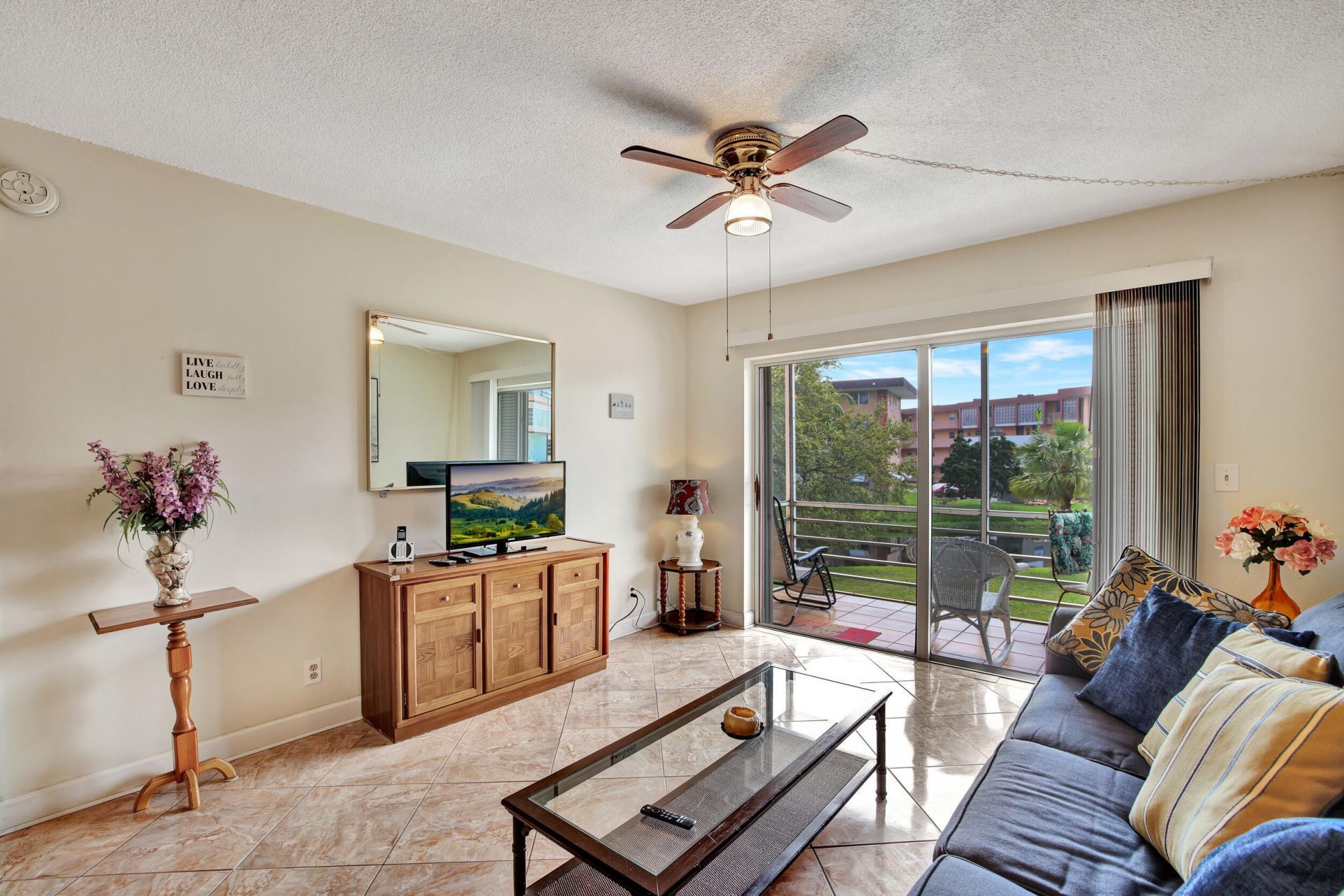 2800 NW 47th Terrace, Unit 203B, Lauderdale Lakes, FL 33313 Photo