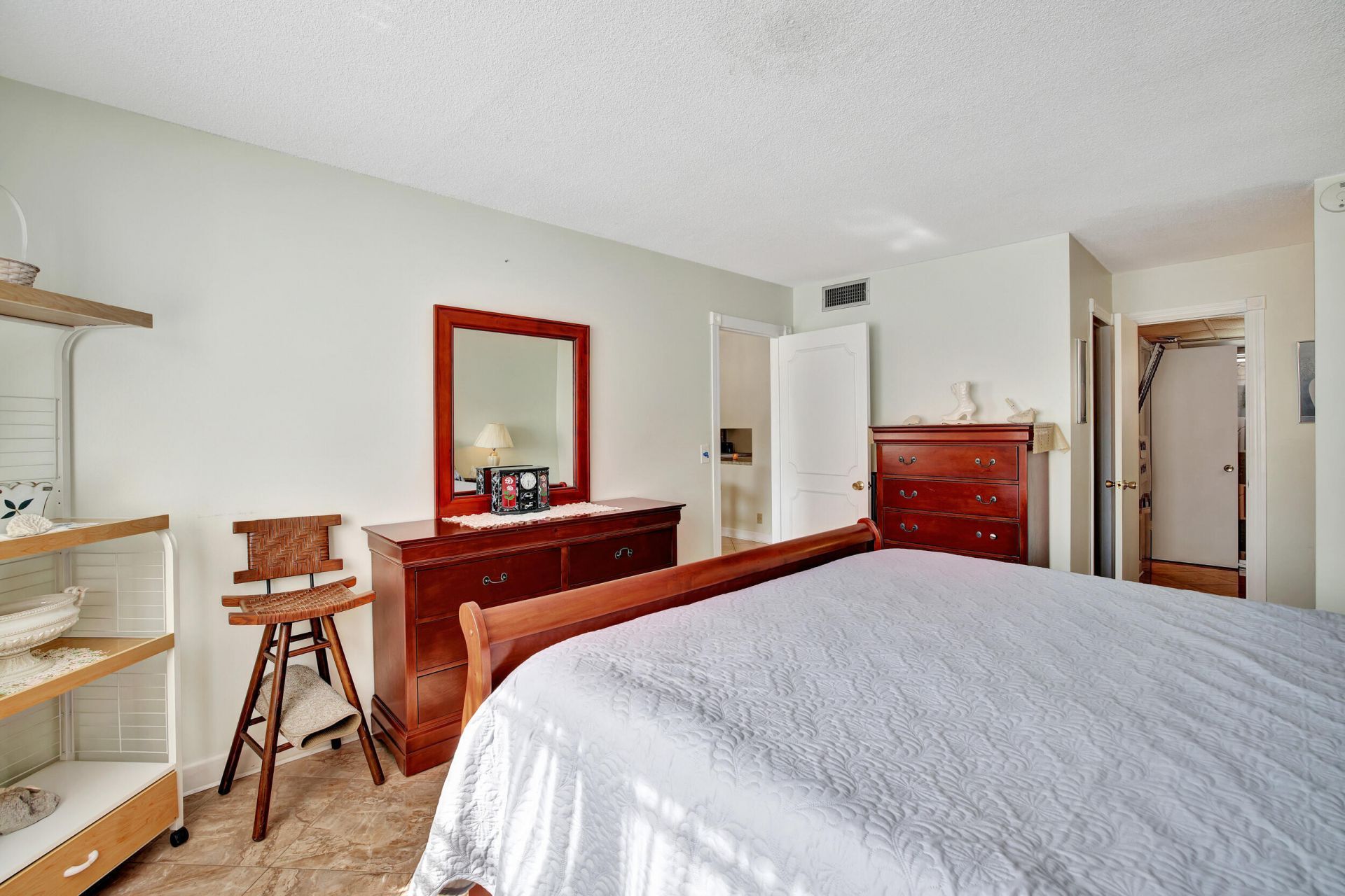 2800 NW 47th Terrace, Unit 203B, Lauderdale Lakes, FL 33313 Photo