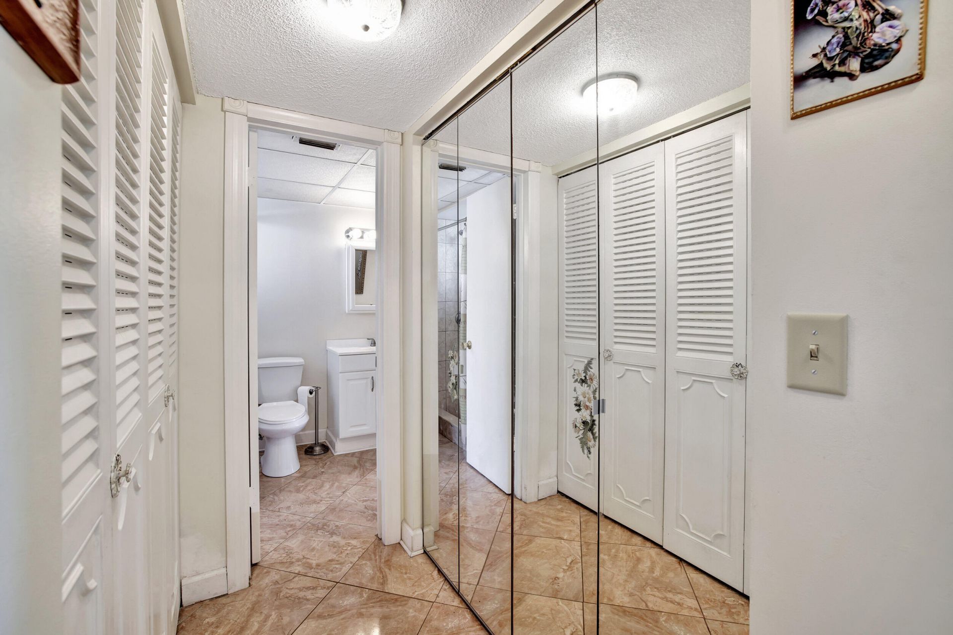 2800 NW 47th Terrace, Unit 203B, Lauderdale Lakes, FL 33313 Photo
